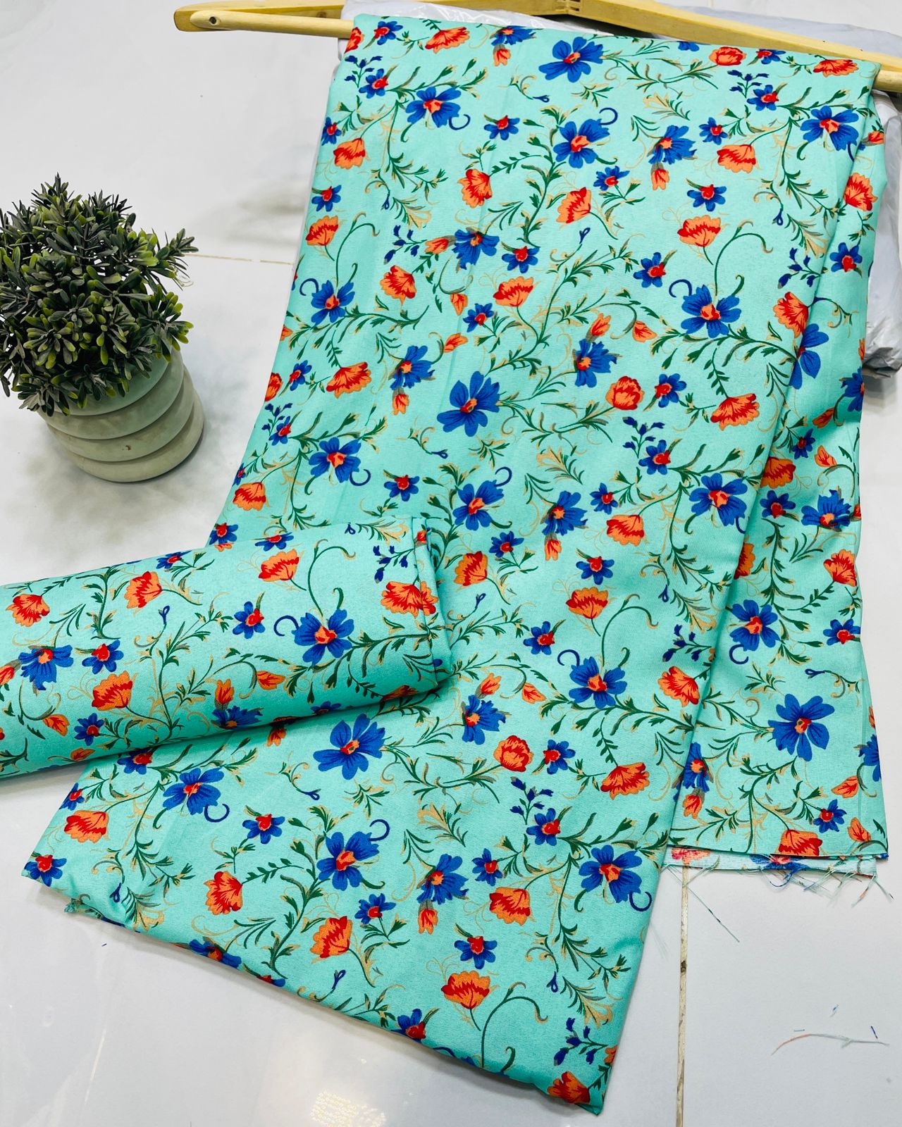 Lawn Cotton 2pc Suit